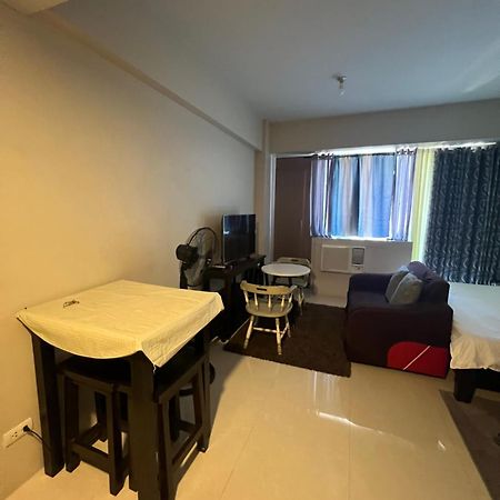 One Palmtree Villas Airport Condo Pasay Exterior foto