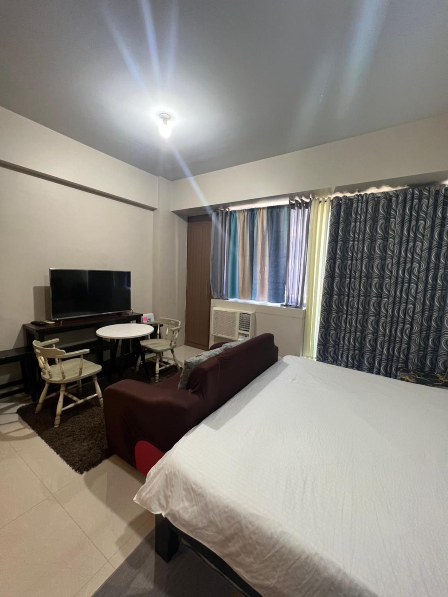 One Palmtree Villas Airport Condo Pasay Exterior foto